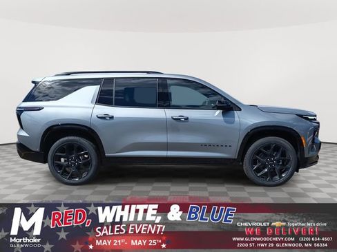 New 2026 Chevrolet Traverse RS AWD/4WD image 1