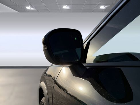 Certified 2022 Nissan Rogue SV image 20