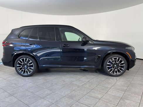 New 2026 BMW X5 xDrive40i w/ M Sport Package AWD/4WD image 8