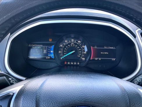 Used 2020 Ford Edge SEL FWD image 21