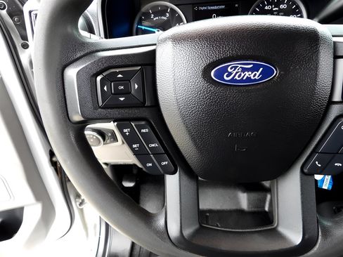 Used 2017 Ford F250 XLT image 26