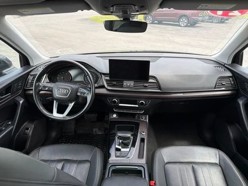 Used 2021 Audi Q5 2.0T Premium w/ Convenience Package AWD/4WD image 17