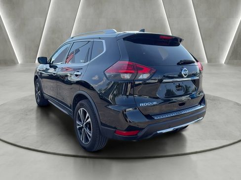 Used 2019 Nissan Rogue SV w/ Sun & Sound Touring Package AWD/4WD image 5