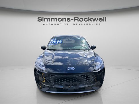 Used 2022 Ford Escape S image 23