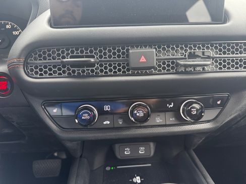 New 2026 Honda HR-V Sport image 18