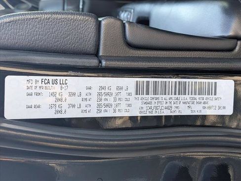 Used 2018 Jeep Grand Cherokee Limited AWD/4WD image 25