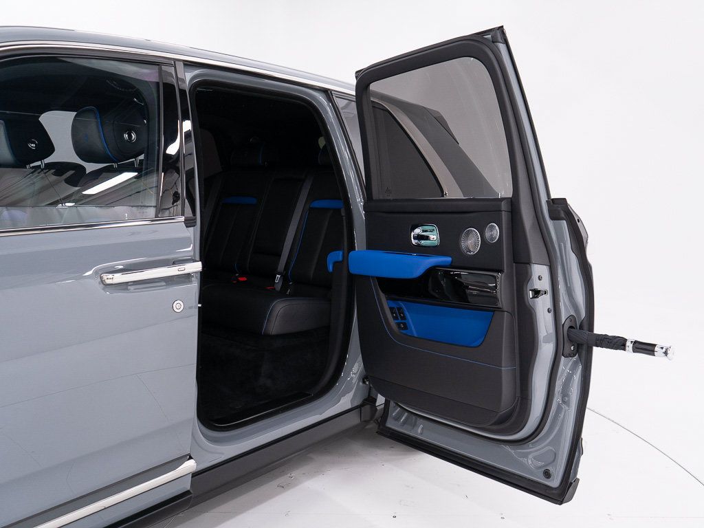 Certified 2022 Rolls-Royce Cullinan w/ Technology Package AWD/4WD image 30