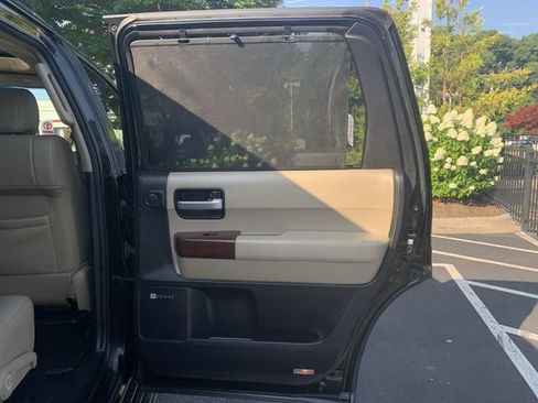 Used 2017 Toyota Sequoia Platinum AWD/4WD image 11