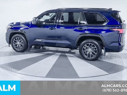 Used 2023 Toyota Sequoia Platinum image 6