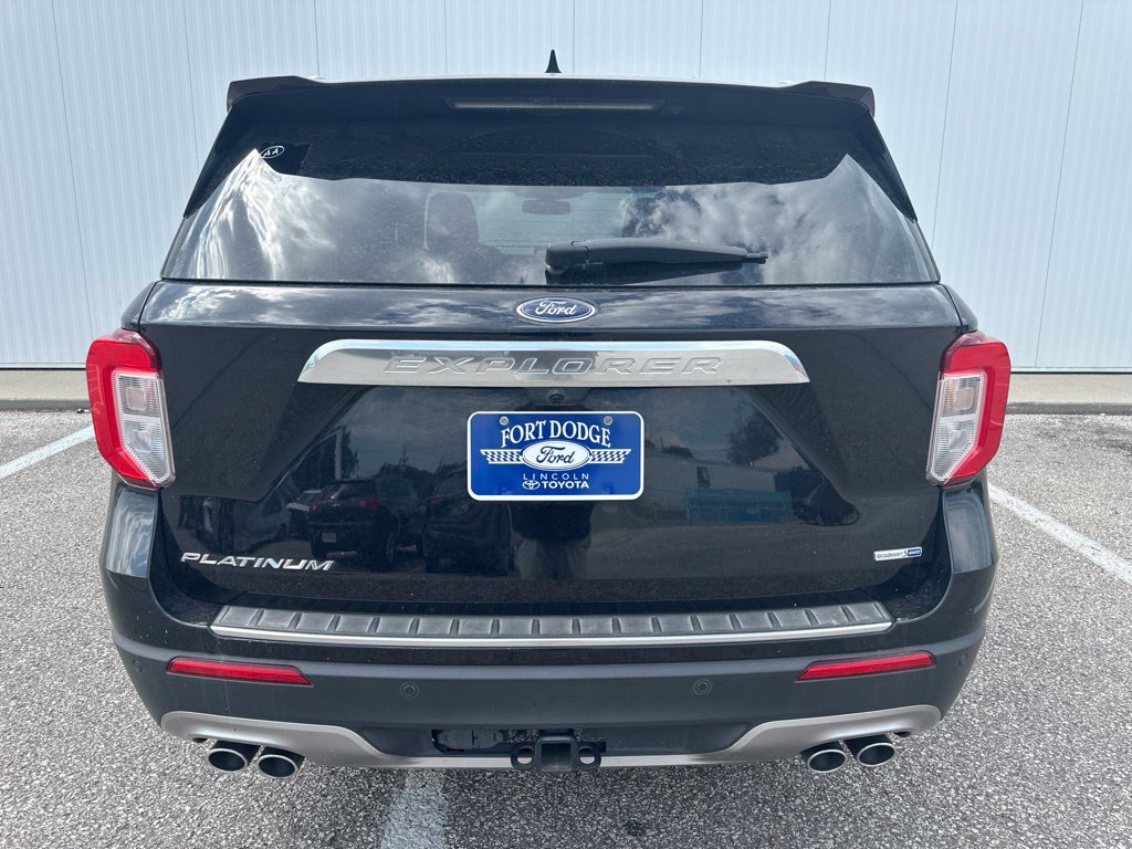 Certified 2020 Ford Explorer Platinum w/ Premium Technology Package AWD/4WD image 6