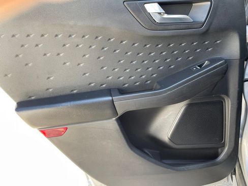 Used 2020 Ford Escape SEL FWD image 22