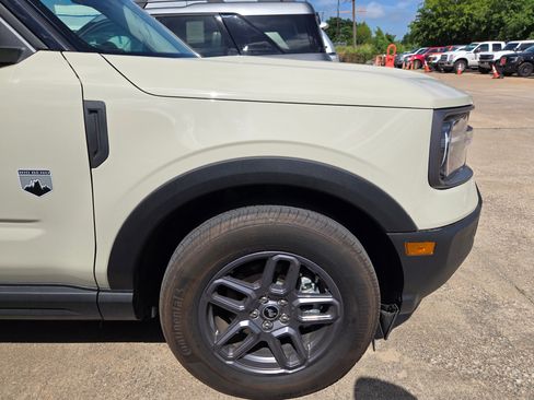 Used 2025 Ford Bronco Sport Big Bend w/ Convenience Package AWD/4WD image 8