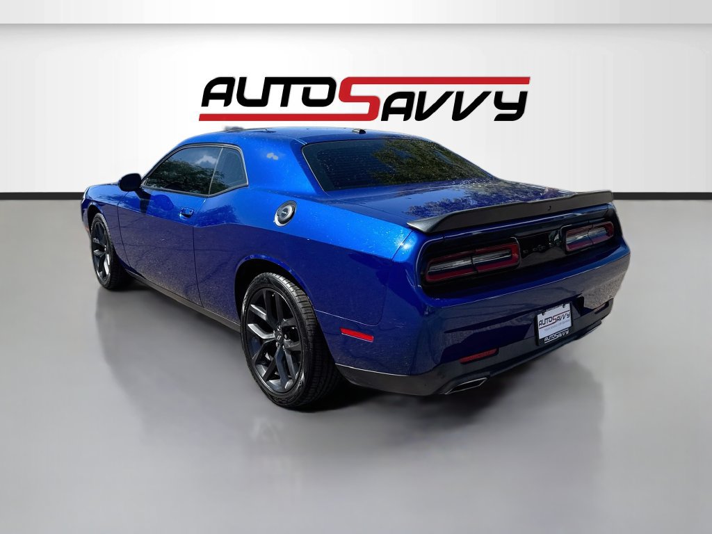 Used 2022 Dodge Challenger SXT w/ Blacktop Package RWD image 5