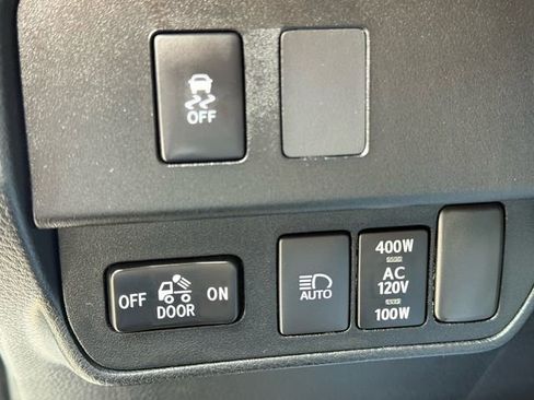 Certified 2021 Toyota Tacoma TRD Off-Road image 25