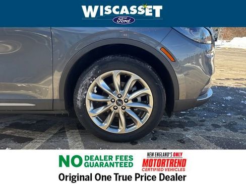 Used 2021 Lincoln Corsair AWD w/ Premium Package image 5