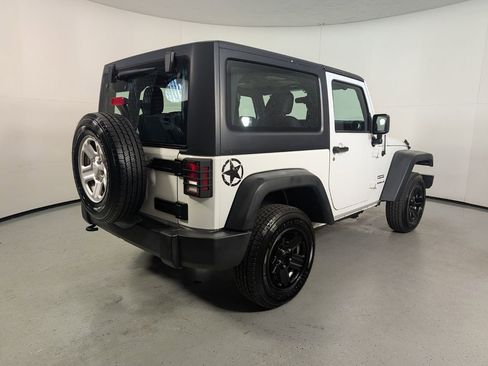 Used 2016 Jeep Wrangler Sport image 8