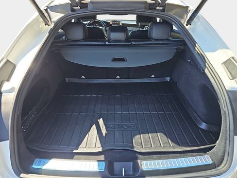 Used 2019 Mercedes-Benz GLC 300 4MATIC Coupe image 13