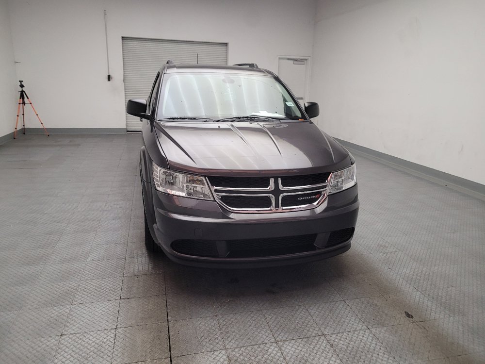 Used 2018 Dodge Journey SE w/ Mopar All Weather Group FWD image 14
