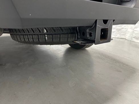 Used 2025 Toyota Tacoma TRD Off-Road image 49