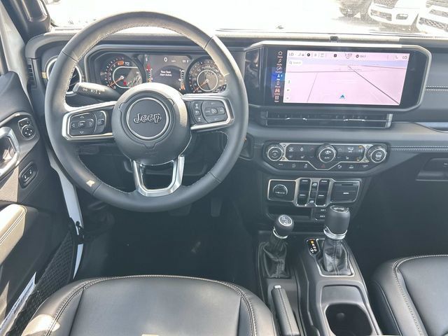 New 2027 Jeep Wrangler Unlimited Sahara AWD/4WD image 15