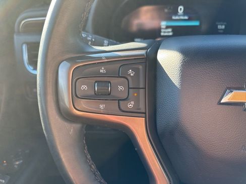 Used 2024 Chevrolet Suburban High Country image 35