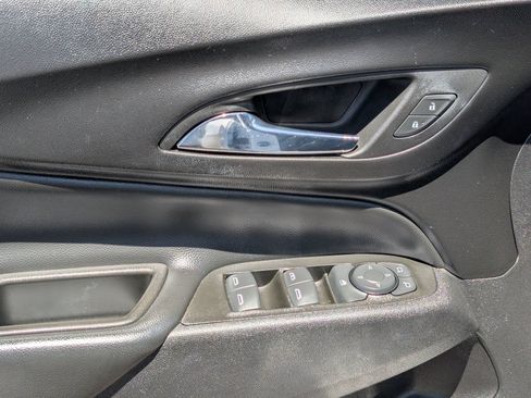 Certified 2022 Chevrolet Equinox LT FWD image 18