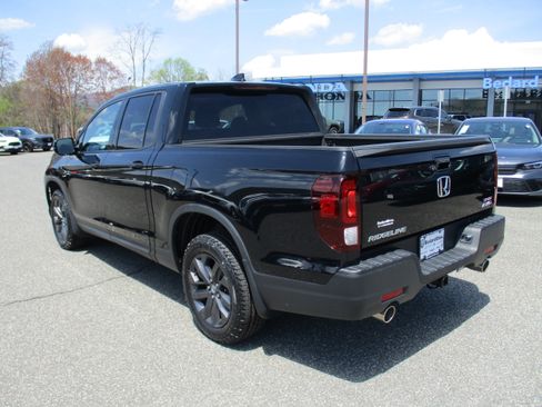 Certified 2023 Honda Ridgeline Sport image 7