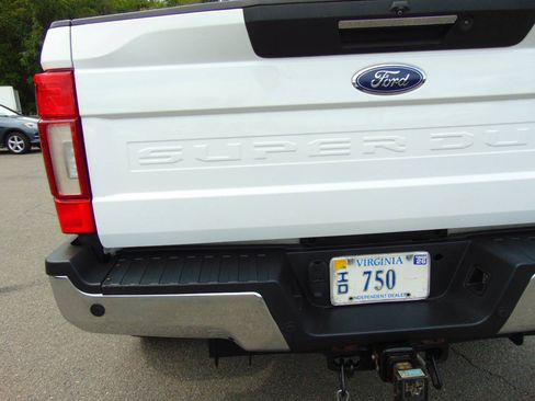 Used 2020 Ford F350 Lariat w/ Lariat Ultimate Package AWD/4WD image 32