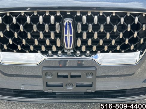 Used 2022 Lincoln Aviator Grand Touring w/ Elements Package Plus AWD/4WD image 37