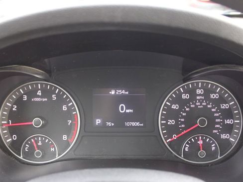 Used 2020 Kia Optima LX FWD image 29