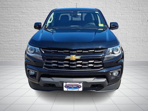 Used 2021 Chevrolet Colorado LT w/ Safety Package AWD/4WD image 2