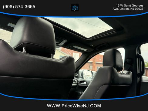 Used 2022 Dodge Durango Citadel image 29