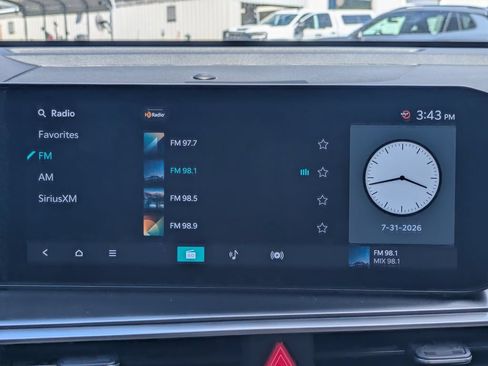 Used 2026 Kia Sorento S w/ S Panoramic Sunroof Package FWD image 18