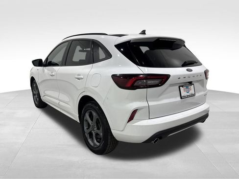 Used 2023 Ford Escape ST-Line AWD/4WD image 38