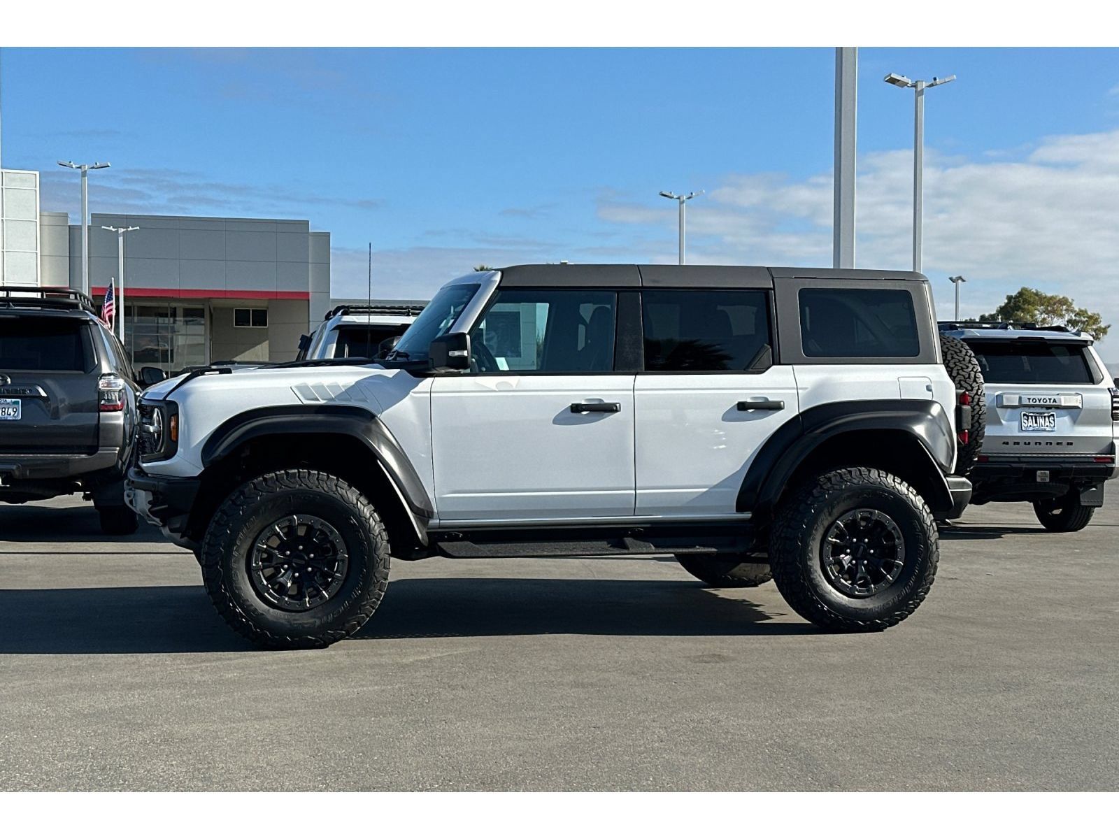 Used 2023 Ford Bronco Raptor AWD/4WD image 7