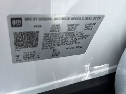 New 2026 Chevrolet Equinox LT w/ Convenience Package II FWD image 36