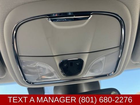 Used 2021 Jeep Cherokee Trailhawk w/ Technology Group AWD/4WD image 30