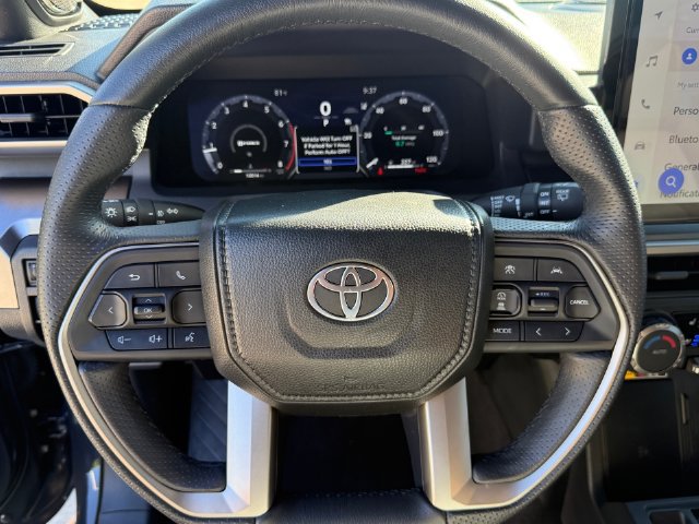 Used 2026 Toyota 4Runner TRD Off-Road Premium AWD/4WD image 18