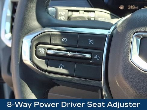 Used 2025 GMC Acadia Elevation image 7