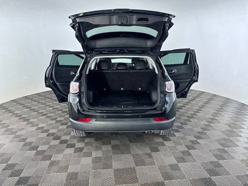 Used 2021 Jeep Compass Limited AWD/4WD image 18