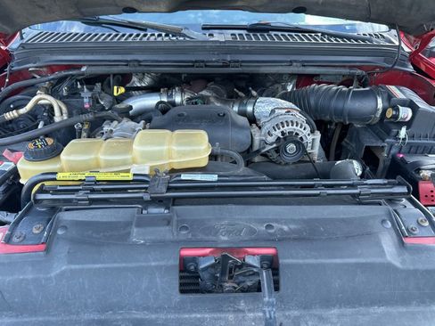 Used 2001 Ford F350 Lariat image 17