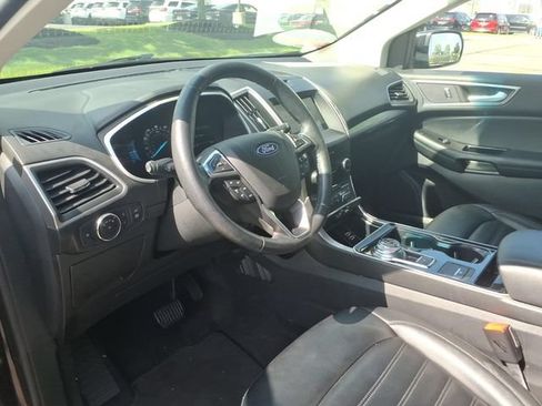 Used 2020 Ford Edge SEL w/ Convenience Package AWD/4WD image 7