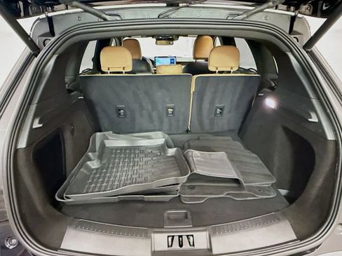 Used 2023 Lincoln Corsair Reserve image 26