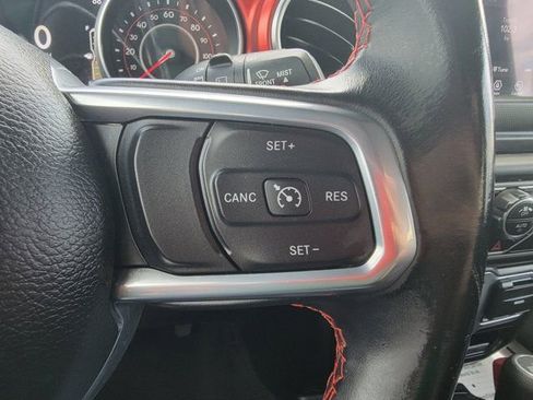 Used 2021 Jeep Wrangler Rubicon AWD/4WD image 18