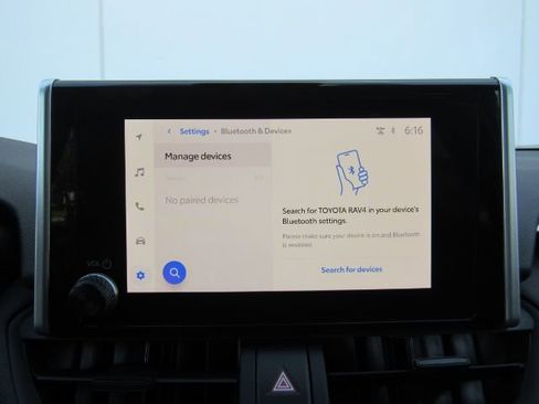 Used 2025 Toyota RAV4 LE image 9