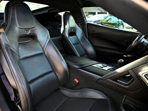 Used 2015 Chevrolet Corvette Stingray Coupe w/ 2LT Preferred Equipment Group image 39