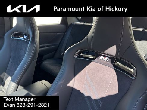 Used 2025 Hyundai Elantra N FWD image 21