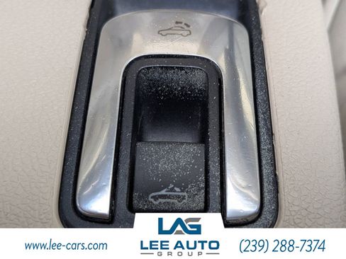 Used 2008 Volkswagen Eos Lux image 25