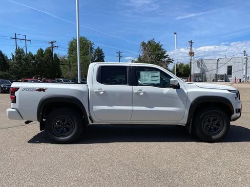 New 2026 Nissan Frontier PRO-4X w/ Pro-4x Convenience Package AWD/4WD image 6