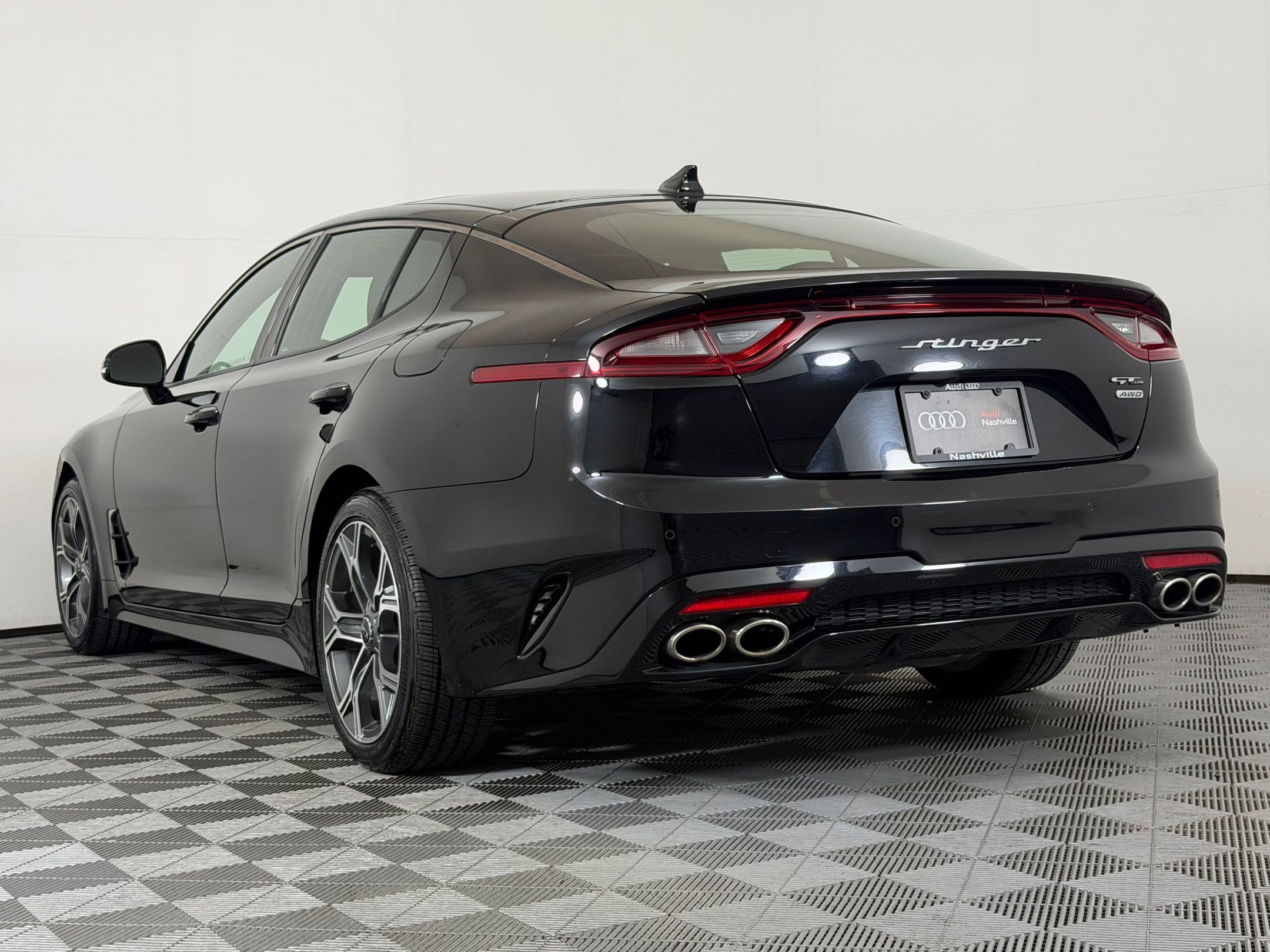 Used 2021 Kia Stinger GT-Line w/ Sun & Sound Package AWD/4WD image 3